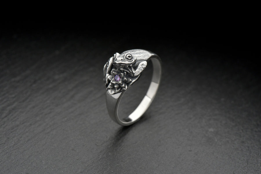 Handmade Sterling Silver Frog Ring: Animal Jewelry __etsy:7346502464