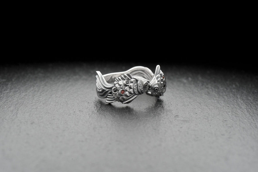 Sterling Silver Pisces Fish Ring, Zodiac Astrology Jewelry, Oxidized Sea Creature Band __etsy:7229348115
