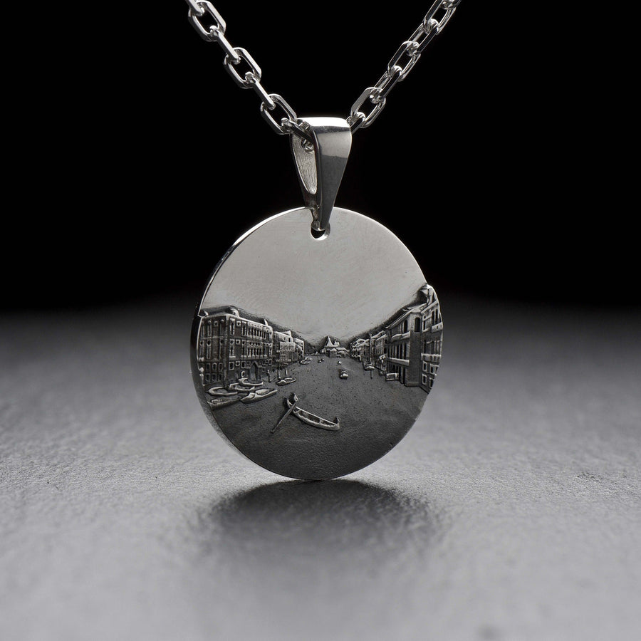 women pendant	silver pendant	traveller gift	souvenir	Venice souvenir	Venice necklace	Grand Canalazzo	traveler gift	pendentif venise	Venedig Anhänger	cityscape	Italy	Venice (etsy image id: 4163362306)