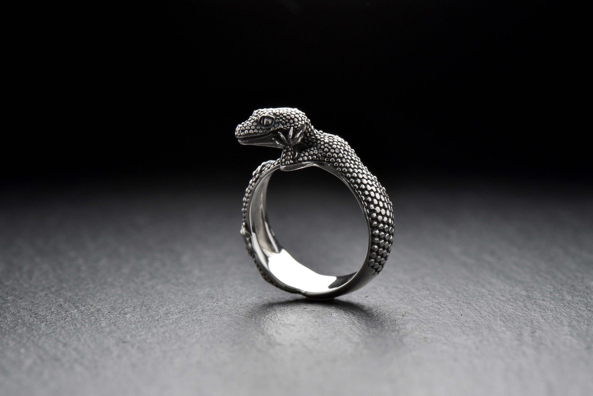 with a real Gecko around your finger. It's beautiful and thoughtful. Contact us to order your little gecko today.