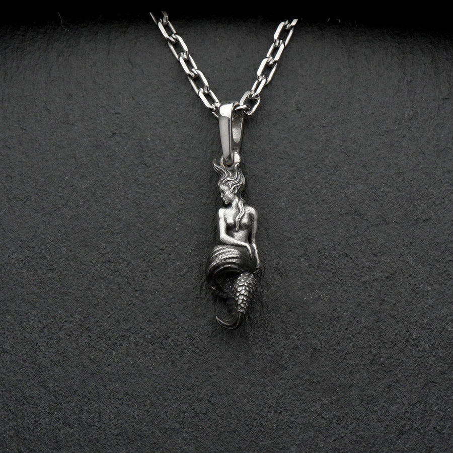 sterling silver	mermaid pendant	sea jewelry	siren pendant	siren gift	sea gift	mermaid lover	Nereid pendant	Oceanid	sea souvenir	water nymph	pendentif sirène	mermaid (etsy image id: 4323039832)