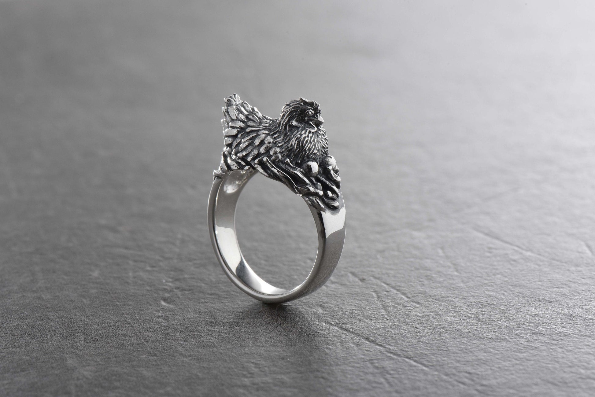 chicken	ring	hen	poultry	biddy	gift	capon	pollo	poulette	Hähnchen	band	bague	squillo (etsy image id: 4374612750)