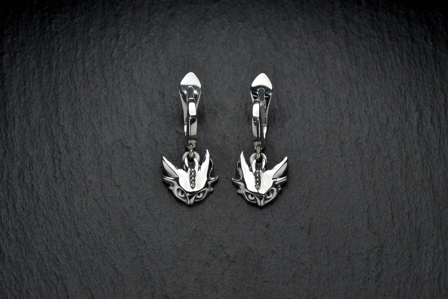 dragon earrings	dragon jewelry	dragons eariings	dragon art	gift for her	Earrings	Silver Earringss	Dragon	Dragons	Jewelry dragon	Gift	Silver Dragon	Dragon lovers (etsy image id: 4413195731)