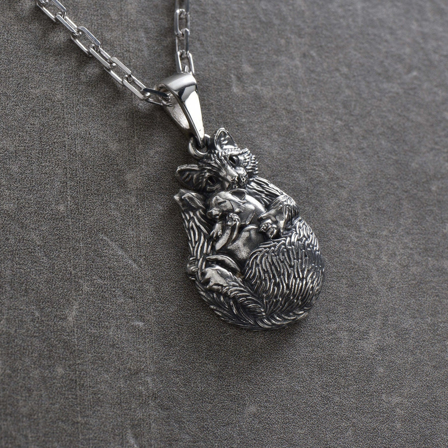 silver pendant	cat silver	cat pendant	cat necklace	silver necklace	silver cat	mom gift	mom cat gift	love gift	gift for her	with cat	cute cat pendant	mom cat pendant (etsy image id: 4425477073)
