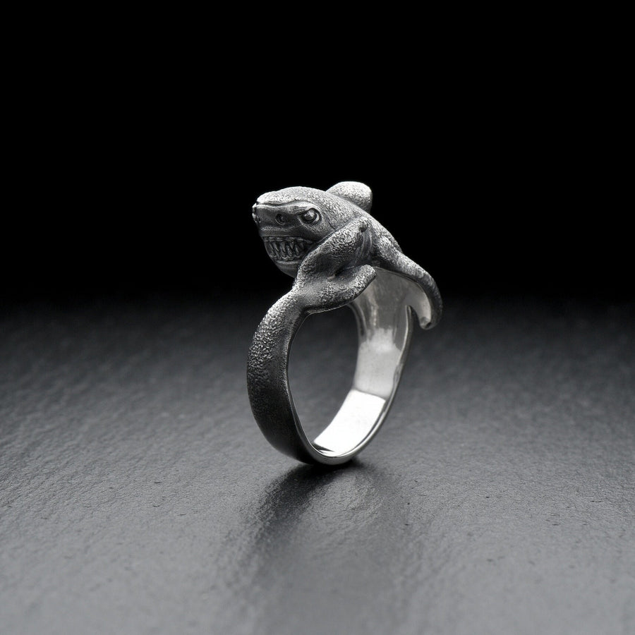 Signet ring	men's jewelry	silver signet ring		Shark signet ring	shark silver jewelry	Sea creature ring	sea art	sea jewelry (etsy image id: 4586649098)