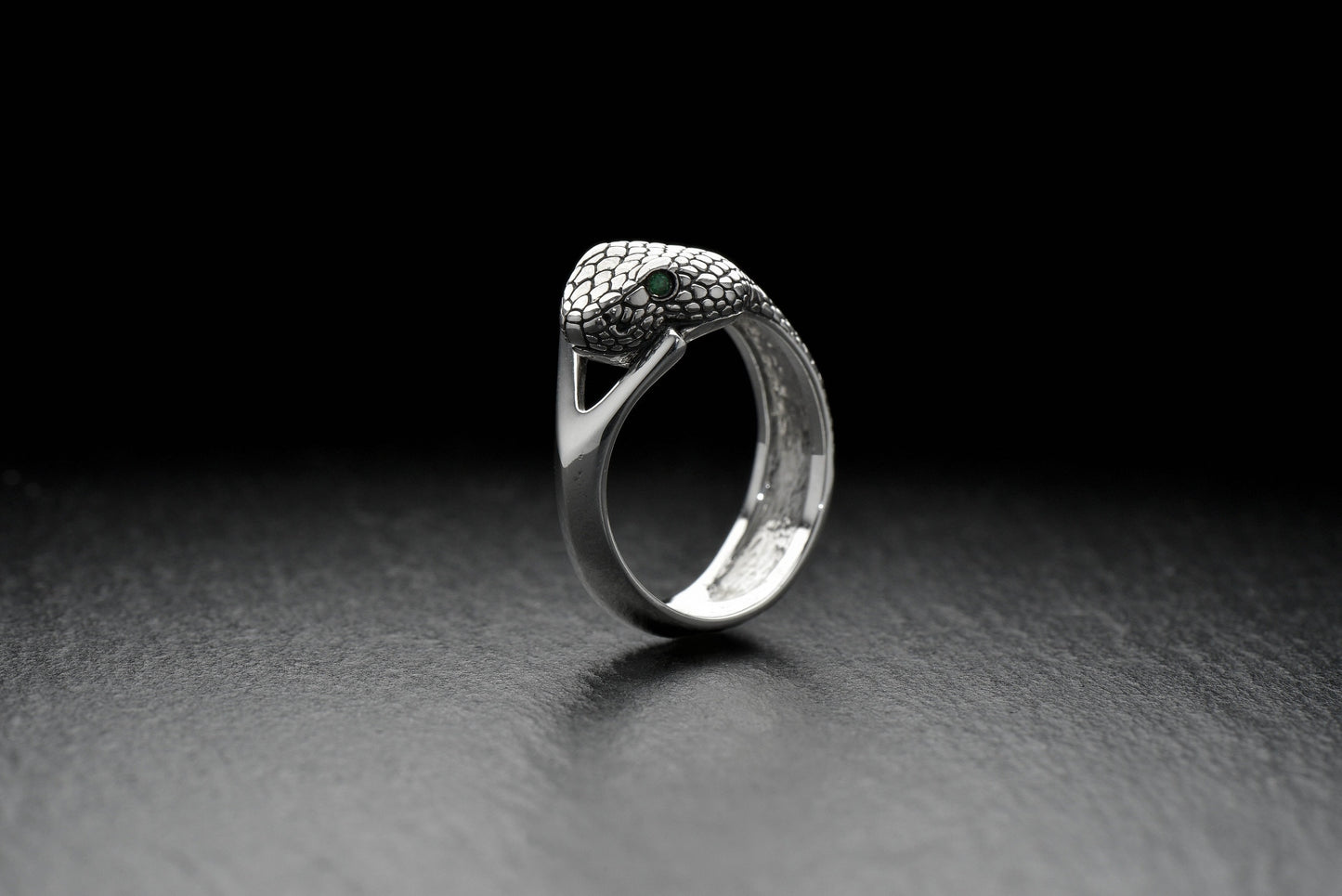 Made with high-quality materials and expert craftsmanship, this ring is both stylish and durable. (etsy image id: 4610287533)