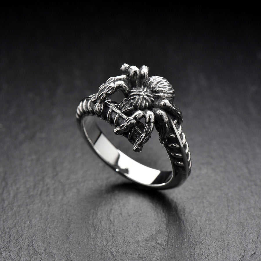 Introducing the Spider Ring, a unique and daring piece of jewelry that celebrates the beauty and mystery of one of the most fascinating creatures in the natural world. (etsy image id: 4626545839)