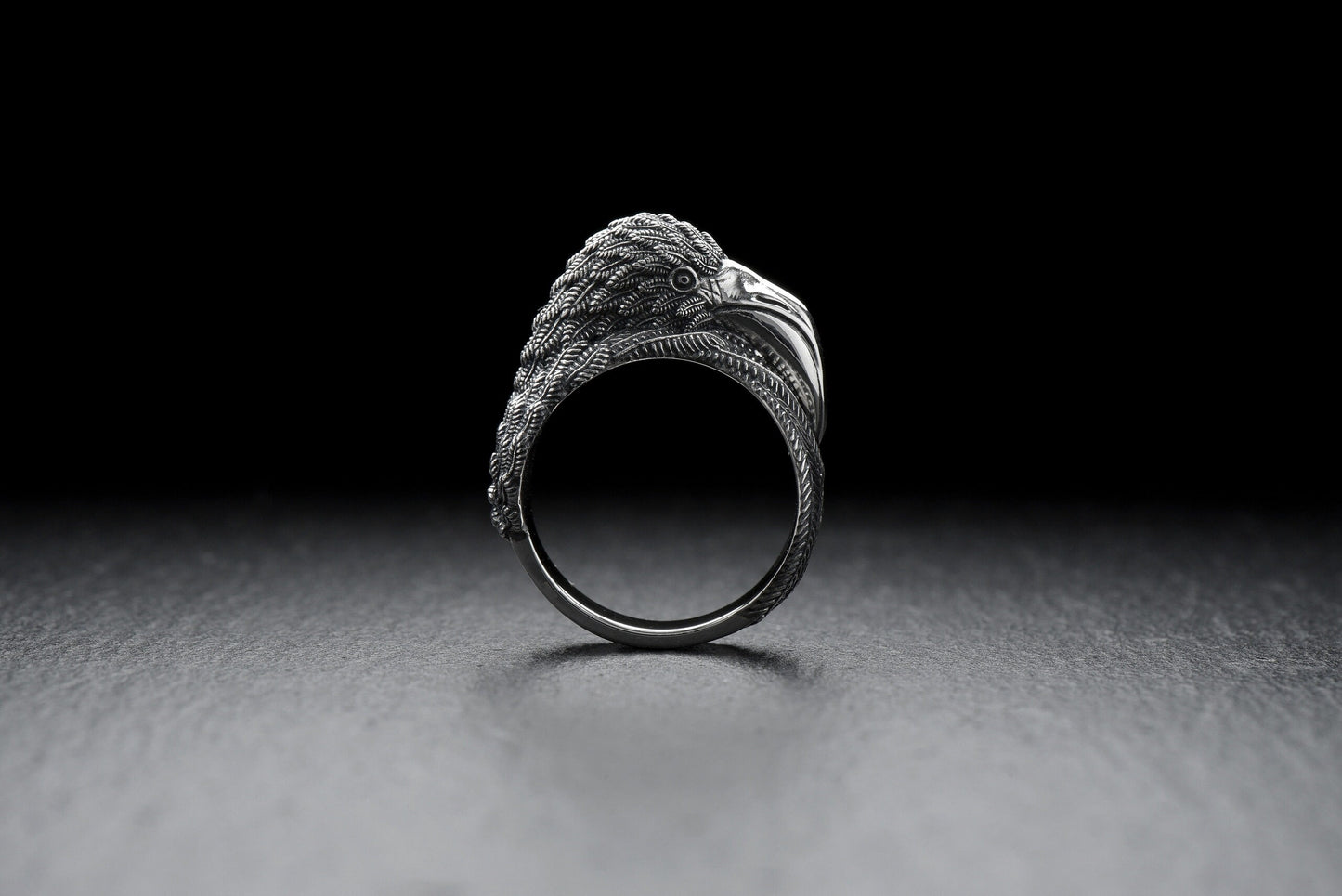 From cocktail parties to casual daywear, this gorgeous piece of jewelry will bring out the chic in you! (etsy image id: 4697608787)