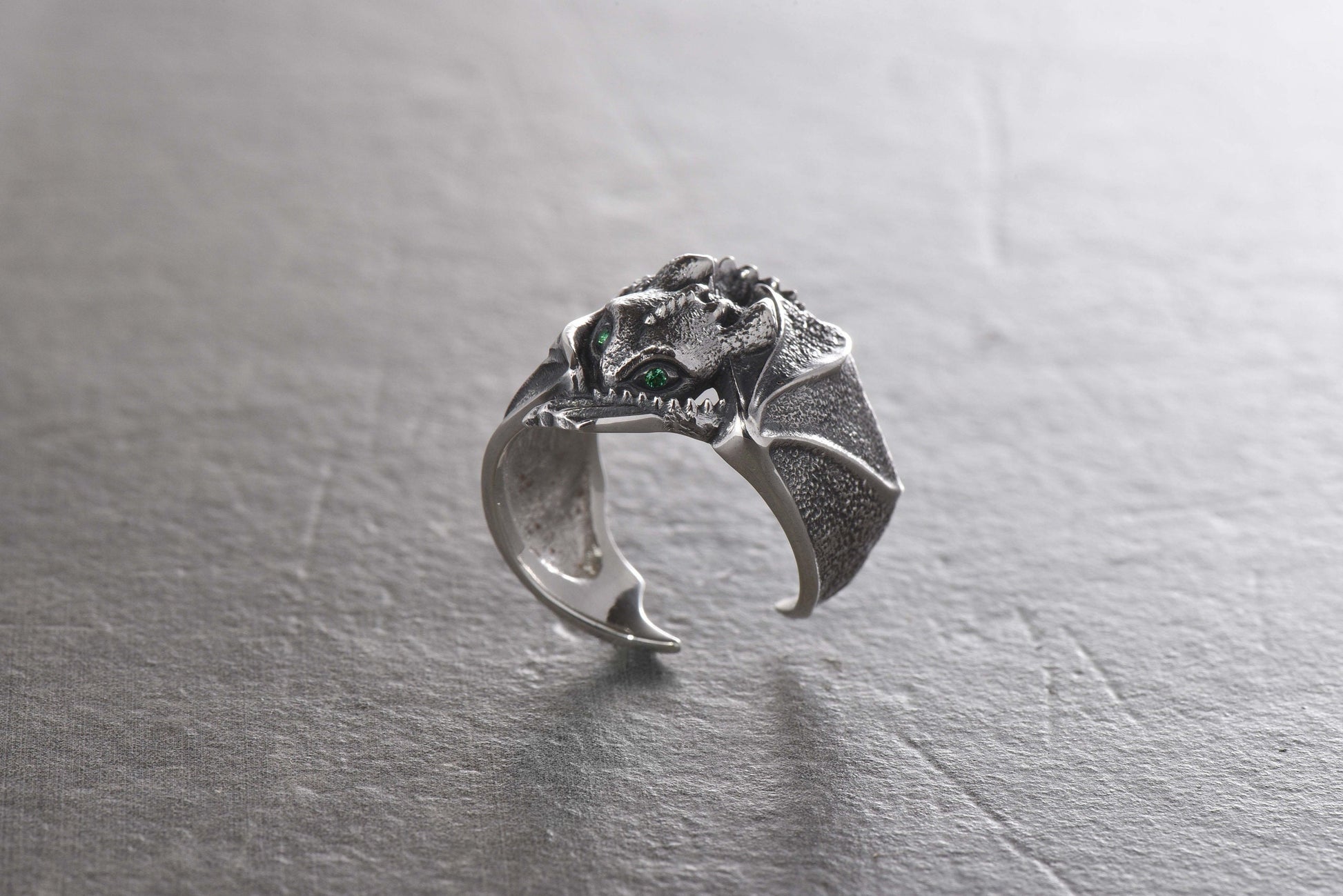 Looking for a stunning ring to add to your jewelry collection? Our Sterling Silver Whelp Ring is the perfect choice! With a sleek and modern design, this ring is both elegant and edgy, making it the perfect accessory for any occasion. __etsy:4749371912