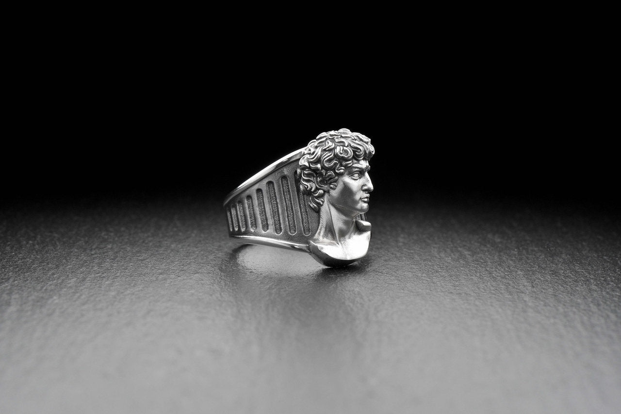 The Sterling Silver Ring with the Head of David is available in various sizes, ensuring a comfortable fit for anyone. (etsy image id: 4967514693)