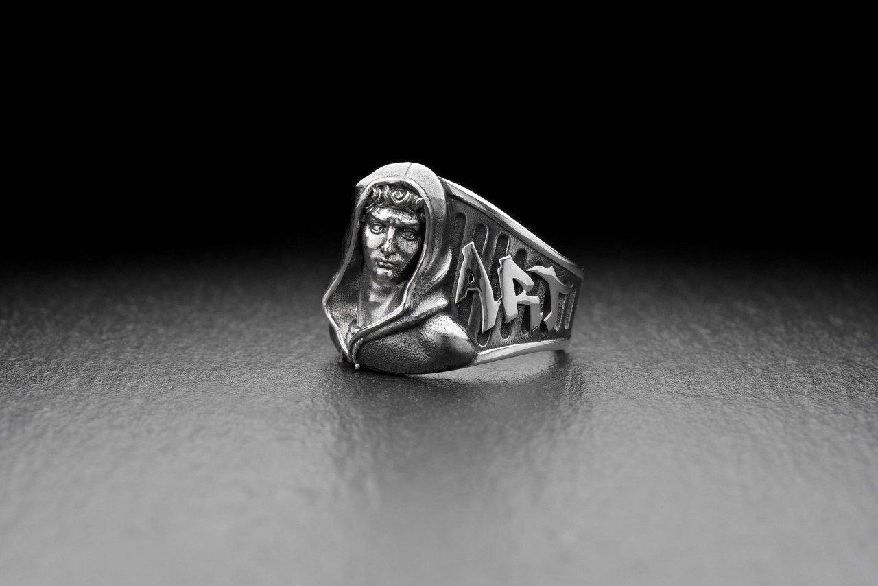 Crafted with precision and modern flair, this ring showcases the head of David, a powerful emblem representing wisdom, courage, and strength. (etsy image id: 4975387887)