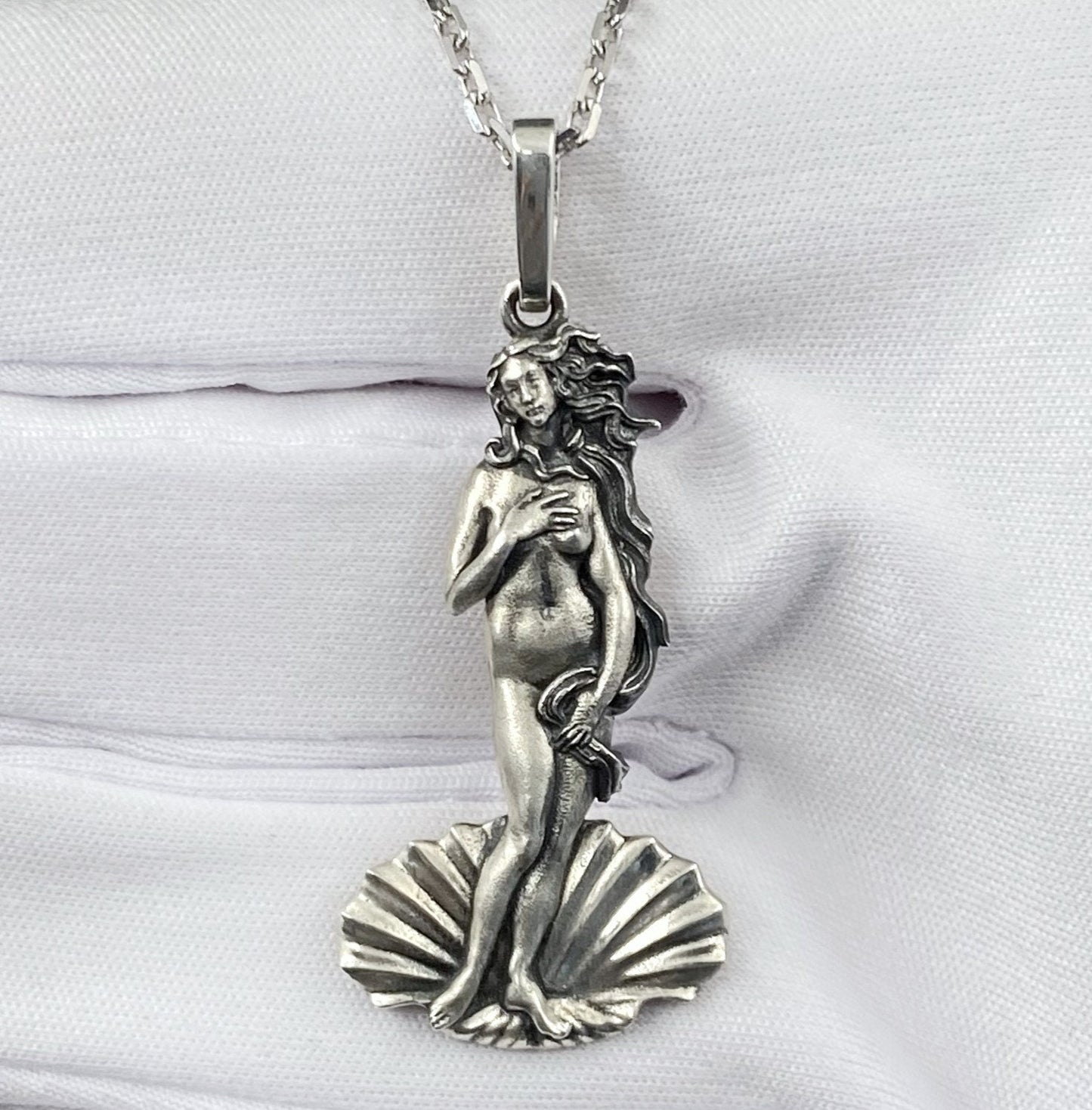 Birth of Venus Sterling Silver Pendant: Renaissance Art Necklace (etsy image id: 6007737406)