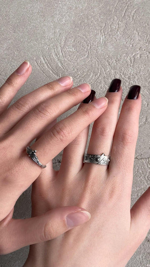 Forged in silver, inspired by shadow.
A gothic ring that echoes medieval cathedrals and forgotten vows.
Not just jewelry — a story you wear. (etsy image id: 6880612840)