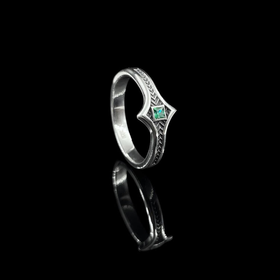 Sterling Silver Gothic Ring, Gemstone Ring, Handmade Goth Ring, Medieval Jewelry, Unique Wedding Ring, Holiday Gift, Vintage Ring, Gift Idea

This stunning ring is handcrafted with love and care, featuring intricate gothic-inspired details and a mesmerizing gemstone centerpiece. Each piece is meticulously crafted to capture the essence of elegance and mystery. (etsy image id: 6964850431)