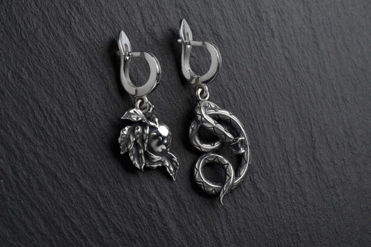 snake	apple	viper	vasilisk	Serpent Tempter	legend	silver earring	mythologic	apple earring	the Forbidden fruit	serpent	snake jewelry	serpent earrings (etsy image id: 7163149776)