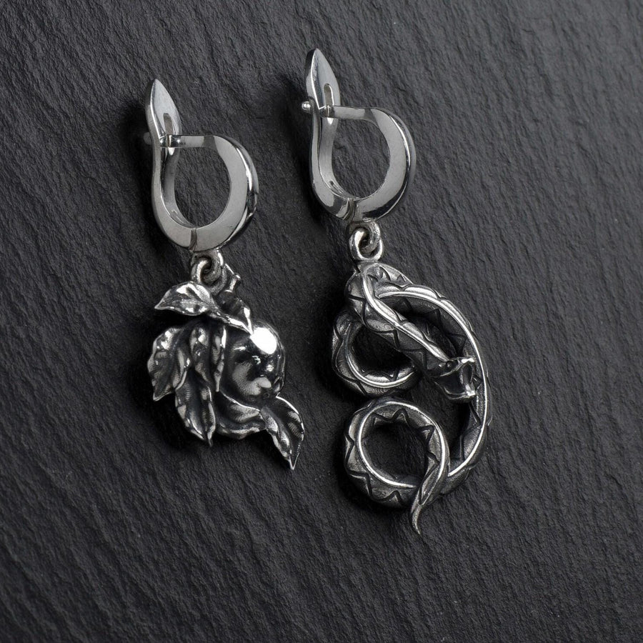 snake	apple	viper	vasilisk	Serpent Tempter	legend	silver earring	mythologic	apple earring	the Forbidden fruit	serpent	snake jewelry	serpent earrings (etsy image id: 7163149776)