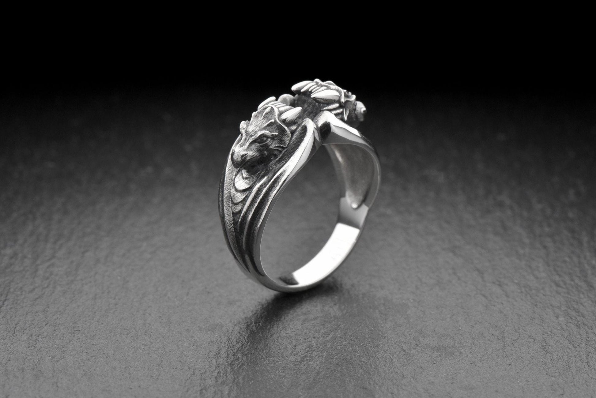 ring dragon	dragon house	house of the dragon	Silver Dragons Ring	Dragons Ring	Dragons jewelry	Dragons gift (etsy image id: 7203586558)