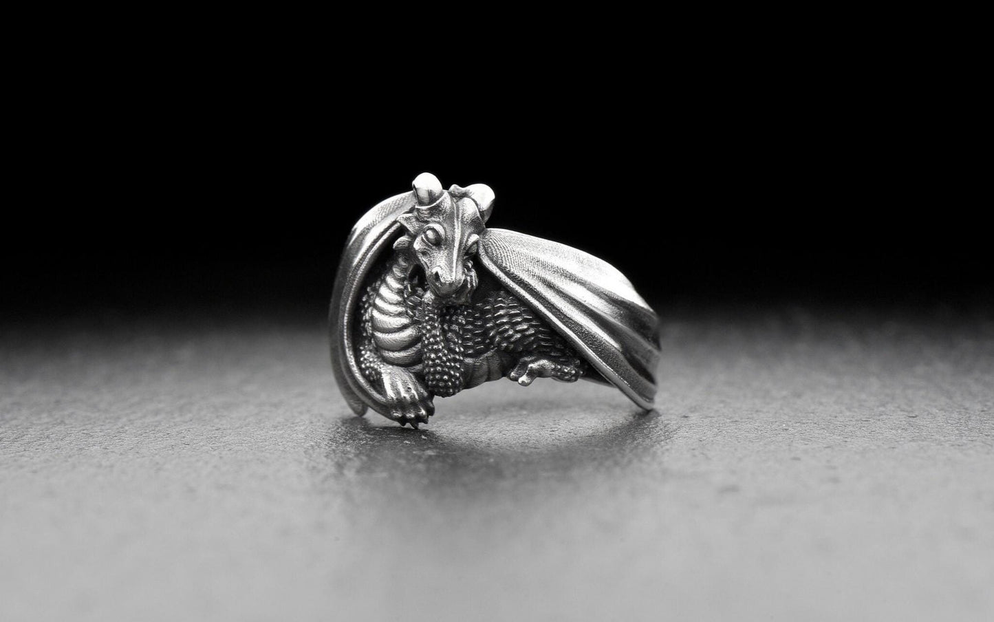 dragon ring	dragon jewelry	dragon ring silver	dragon ring men	drachen ring	targaryan ring (etsy image id: 7215139792)