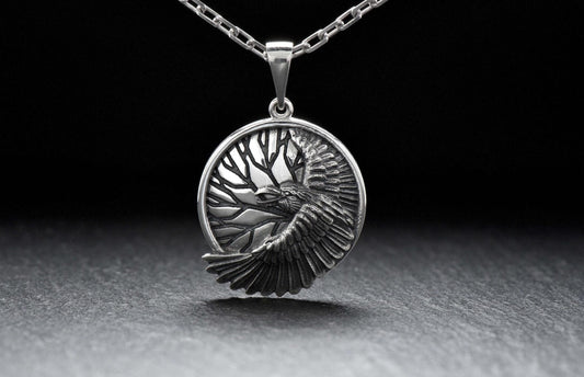 The raven is not only one of the most intelligent birds in the world, but also a powerful symbol of wisdom, foresight and strength.

bird lover		raven jewelry	raven pendant 	bird jewelry	crow	raven lover	gift for her	gift for him (etsy image id: 7224324637)