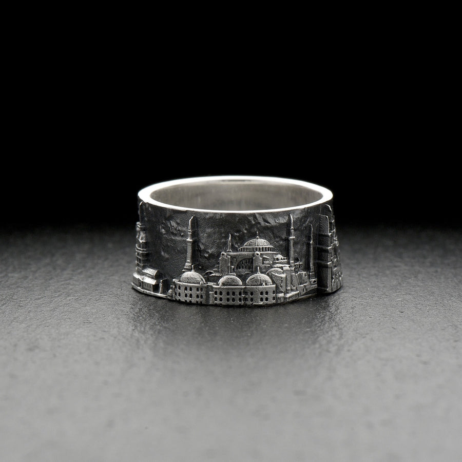 Show your love for the historic city of Istanbul with this stunning cityscape ring! Crafted with sterling silver and featuring a detailed depiction of the Bosfor Bridge, this Istanbul ring is both beautiful and meaningful. (etsy image id: 7261950068)