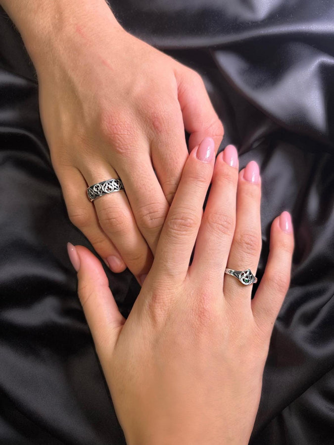 Gothic Flame Wedding Ring Set: Sterling Silver Black Gemstone Crown