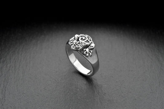 polynesian ring	Sea creature ring	Sea souvenir	maori jewelry		reptile jewelry	silver ring	animal ring (etsy image id: 7737510359)