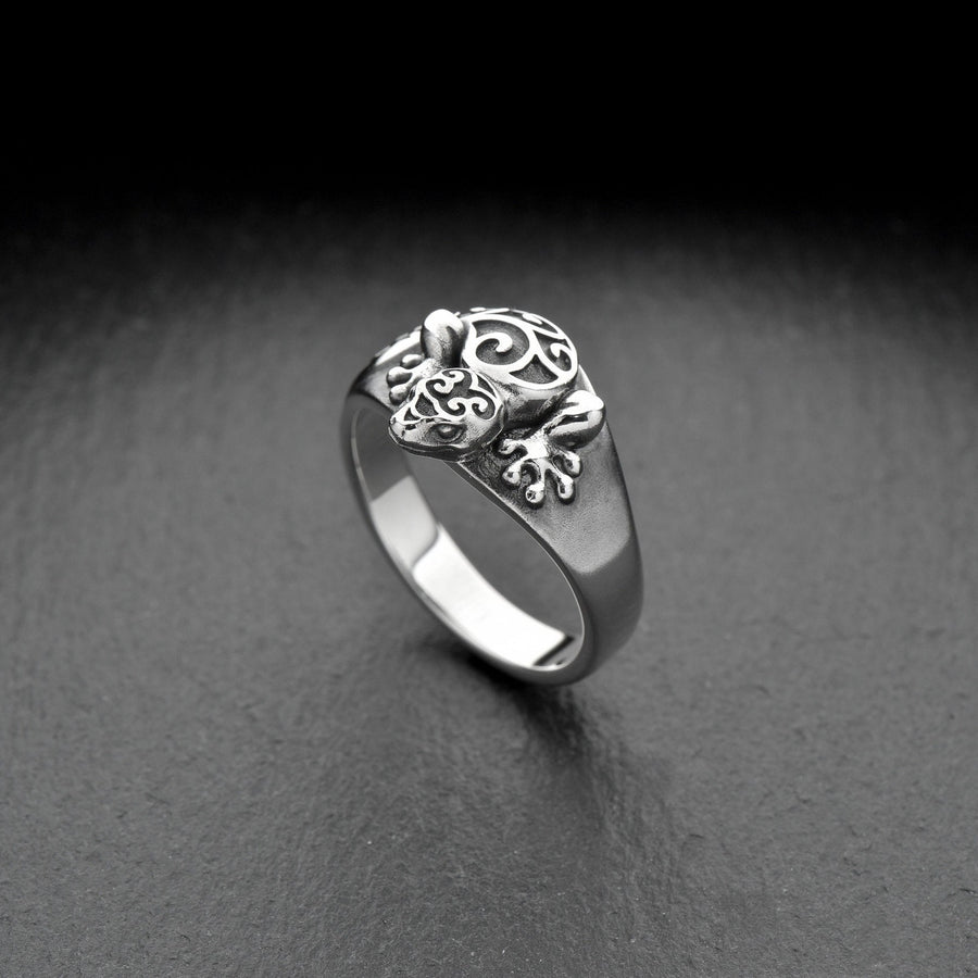 polynesian ring	Sea creature ring	Sea souvenir	maori jewelry		reptile jewelry	silver ring	animal ring (etsy image id: 7737510359)